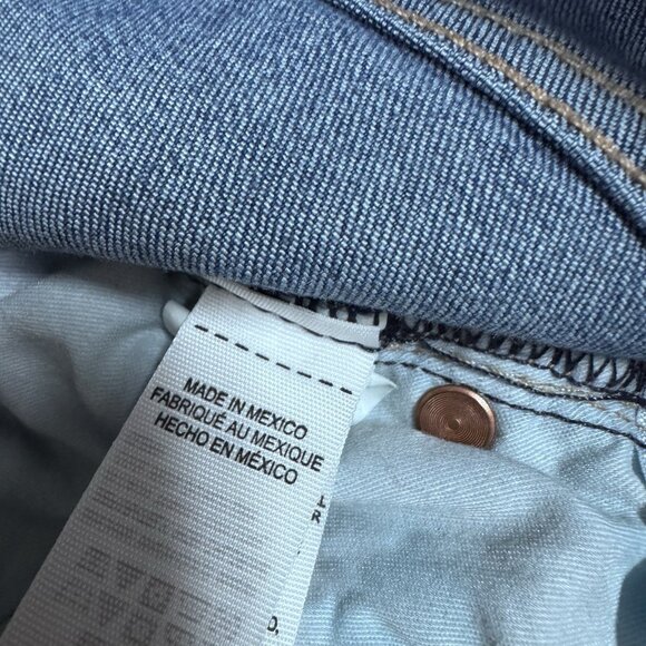 Lucky Brand Jeans Low Rise Lolita Skinny Blue Distressed Pockets Size 28 - Picture 12 of 14